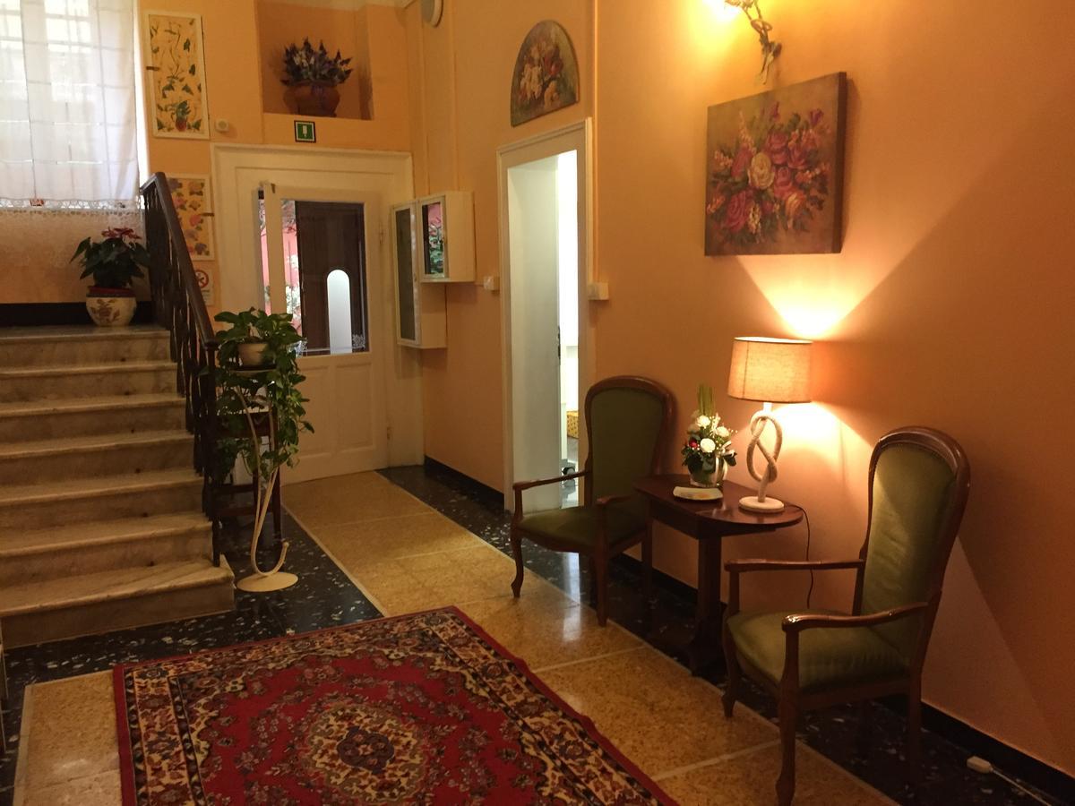Hotel Villa Gentile Levanto Exterior photo